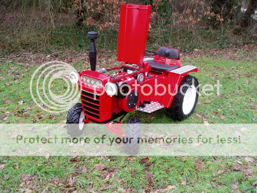 wheel horse GT 14 out of the barn Wheel Horse Tractors RedSquare